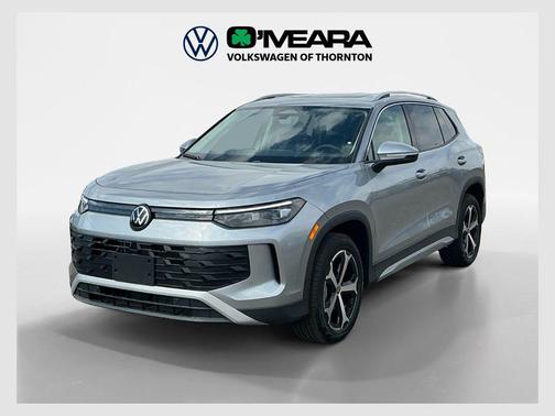 pyrite silver metallic 2026 Volkswagen Tiguan 2.0T SE 4MOTION