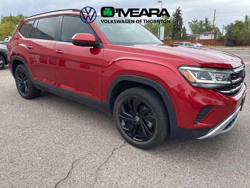 Aurora Red Metallic 2023 Volkswagen Atlas 3.6L SE w/Technology