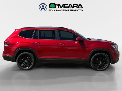 Aurora Red Metallic 2023 Volkswagen Atlas 3.6L SE w/Technology