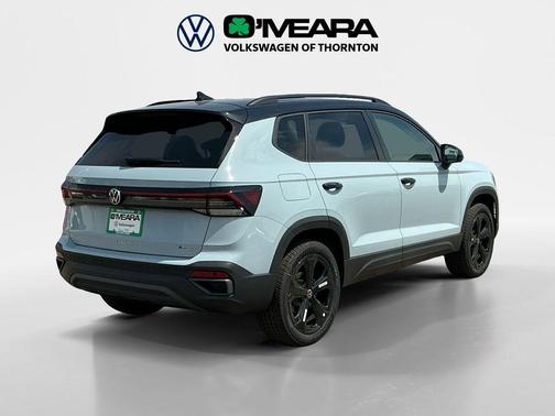 2025 Volkswagen Taos 1.5T SE Black
