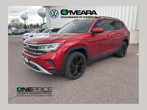 Aurora Red Metallic 2022 Volkswagen Atlas 3.6L SE w/Technology