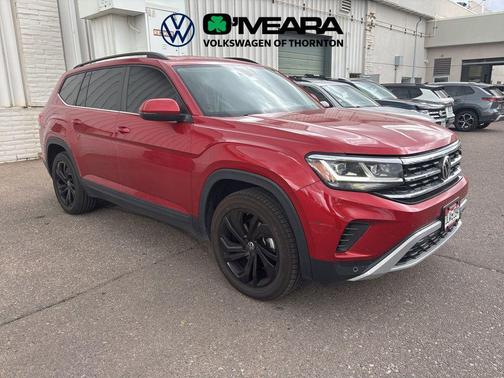 Aurora Red Metallic 2022 Volkswagen Atlas 3.6L SE w/Technology