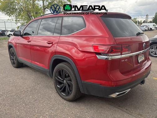 Aurora Red Metallic 2022 Volkswagen Atlas 3.6L SE w/Technology