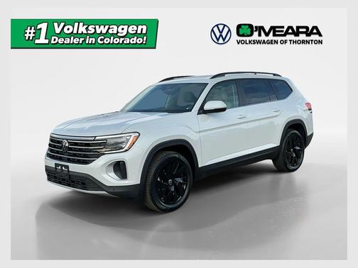 Opal White Pearl 2026 Volkswagen Atlas 2.0T SE w/Technology 4MOTION