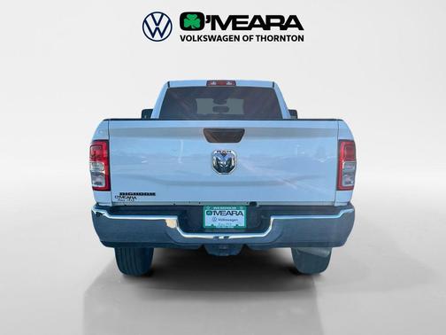 2024 RAM 3500 Big Horn Crew Cab 4x4 8' Box