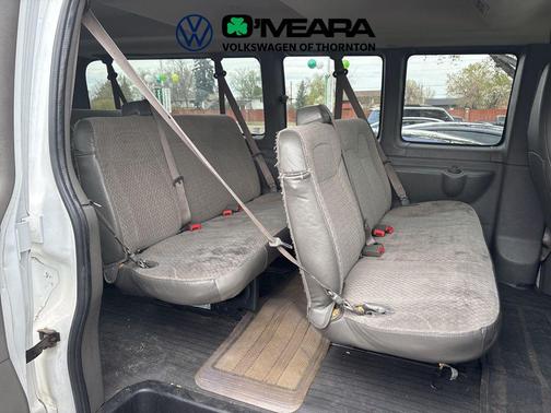 Summit White 2018 GMC Savana 3500 LT