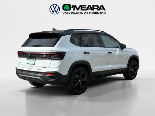 2025 Volkswagen Taos 1.5T SE Black