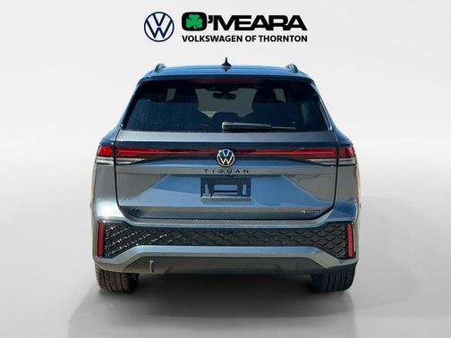 2025 Volkswagen Tiguan 2.0T SE R-Line Black 4MOTION
