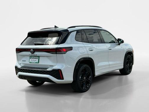 2025 Volkswagen Tiguan 2.0T SE R-Line Black 4MOTION