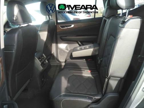 2025 Volkswagen Atlas 2.0T SE w/Technology 4MOTION