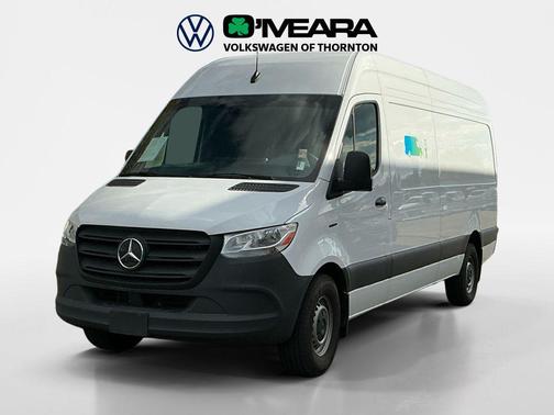 2024 Mercedes-Benz eSprinter 2500 Cargo 170 WB