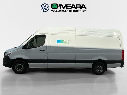 2024 Mercedes-Benz eSprinter 2500 Cargo 170 WB