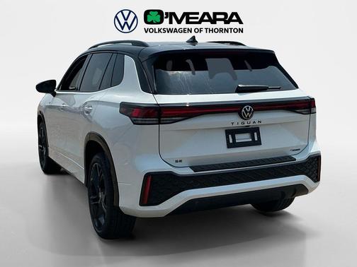 opal white with deep black roof 2026 Volkswagen Tiguan 2.0T SE R-Line Black 4MOTION