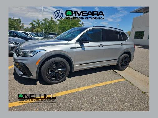 Silver Metallic 2023 Volkswagen Tiguan 2.0T SE R-Line Black 4MOTION