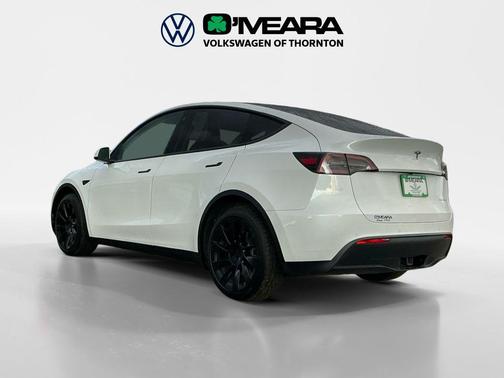 2022 Tesla Model Y Long Range Dual Motor All-Wheel Drive