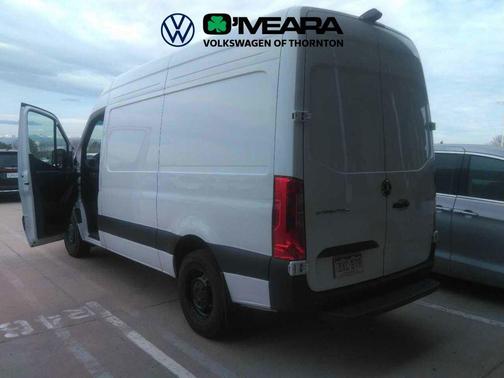 2025 Mercedes-Benz Sprinter 2500 Standard Roof