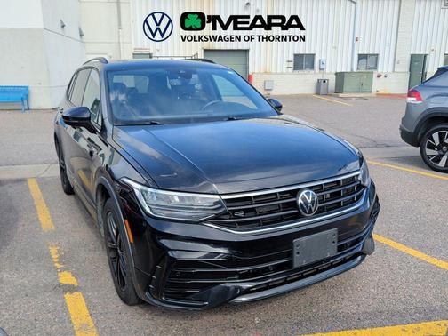 Deep Black 2022 Volkswagen Tiguan 2.0T SE R-Line Black 4MOTION
