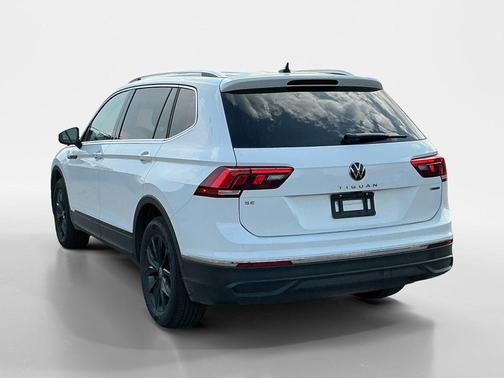 2024 Volkswagen Tiguan 2.0T SE 4MOTION