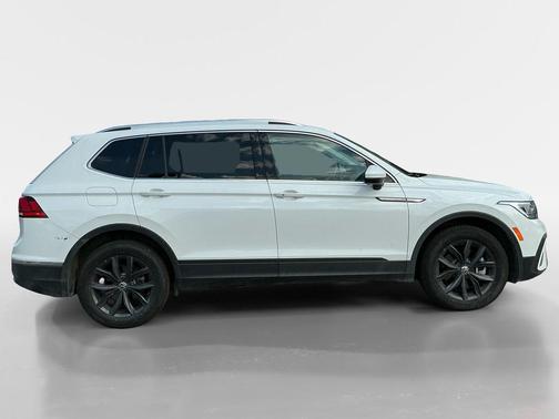 2024 Volkswagen Tiguan 2.0T SE 4MOTION
