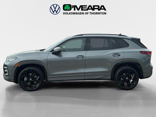 platinum gray metallic 2026 Volkswagen Tiguan 2.0T SE R-Line Black 4MOTION