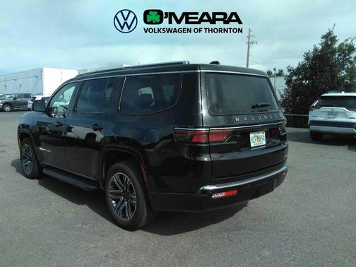 Diamond Black Crystal Pearlcoat 2024 Jeep Wagoneer Series II 4x4