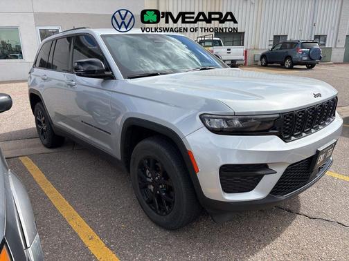 2024 Jeep Grand Cherokee Altitude