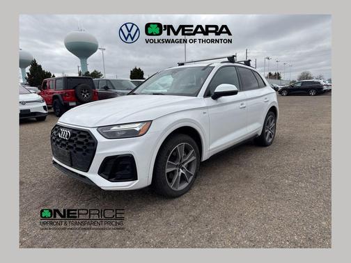 Glacier White Metallic 2025 Audi Q5 45 S line Premium