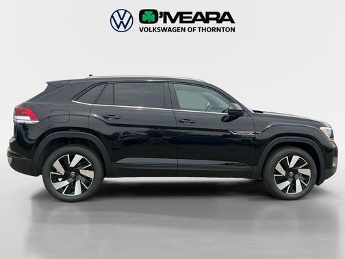 deep black pearl 2026 Volkswagen Atlas Cross Sport 2.0T SE w/Technology 4MOTION