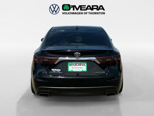 Attitude Black Metallic 2013 Toyota Avalon Limited