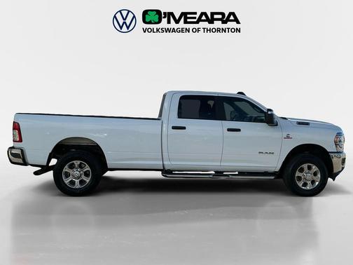 2024 RAM 3500 Big Horn Crew Cab 4x4 8' Box