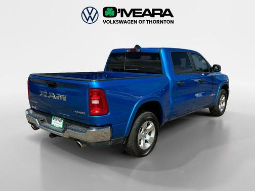 Hydro Blue Pearlcoat 2025 RAM 1500 Big Horn/Lone Star