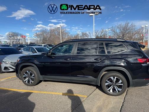 2024 Volkswagen Atlas 2.0T SE