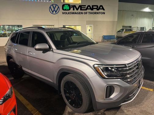 2025 Volkswagen Atlas 2.0T SE w/Technology 4MOTION