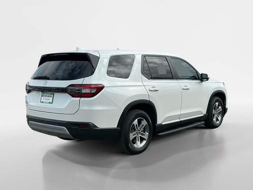 Platinum White Pearl 2025 Honda Pilot EX-L