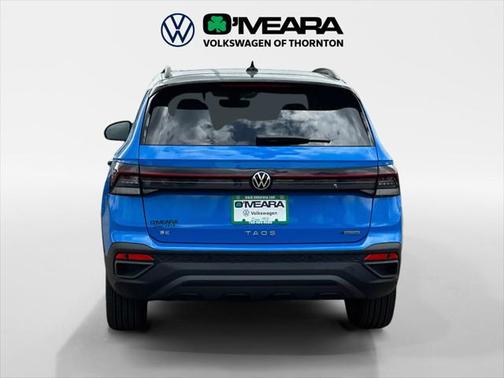2025 Volkswagen Taos 1.5T SE Black