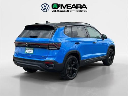 2025 Volkswagen Taos 1.5T SE Black