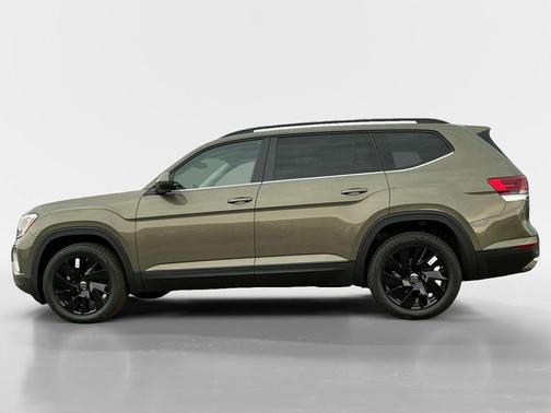 2025 Volkswagen Atlas 2.0T SE w/Technology 4MOTION