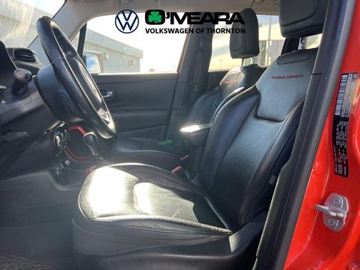 2016 Jeep Renegade Trailhawk