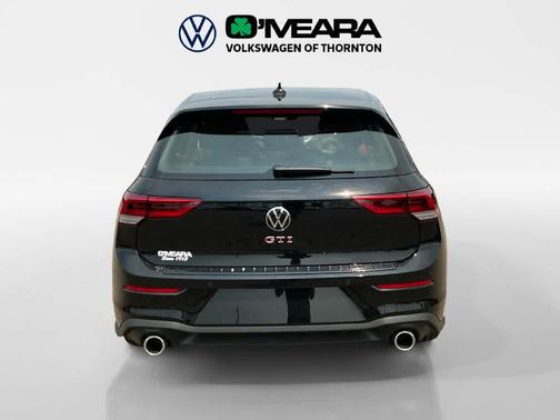Mythos Black Metallic 2026 Volkswagen Golf GTI 2.0T SE DSG