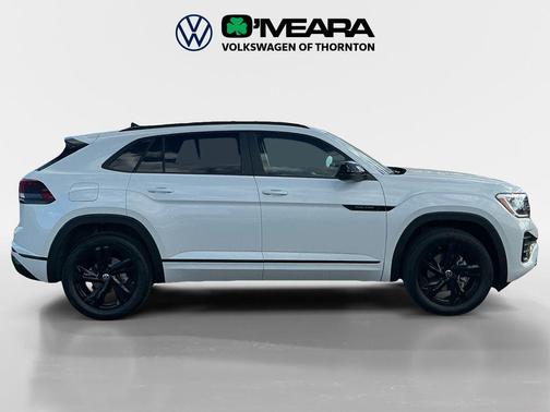 Opal White 2026 Volkswagen Atlas Cross Sport 2.0T SEL