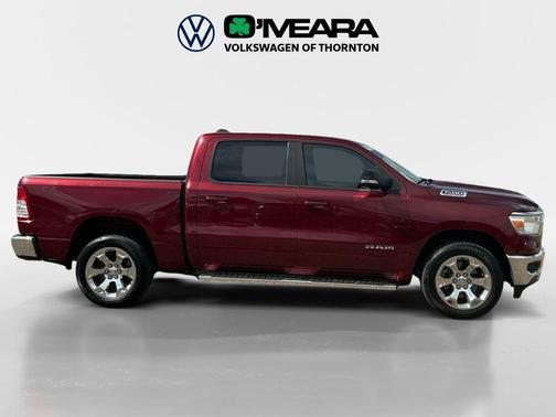 Delmonico Red Pearlcoat 2022 RAM 1500 Big Horn/Lone Star
