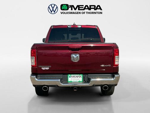 Delmonico Red Pearlcoat 2022 RAM 1500 Big Horn/Lone Star