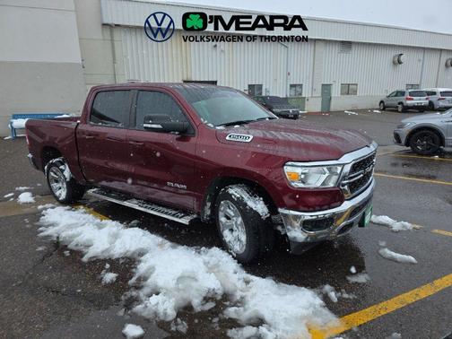 Delmonico Red Pearlcoat 2022 RAM 1500 Big Horn/Lone Star