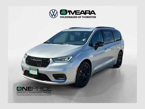 Silver Mist Clearcoat 2026 Chrysler Pacifica Limited