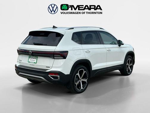 Pure White 2025 Volkswagen Taos 1.5T SEL