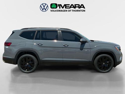 Pure Gray 2026 Volkswagen Atlas 2.0T SE w/Technology 4MOTION