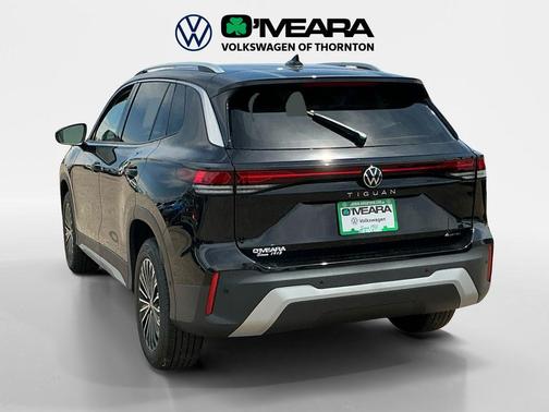 deep black pearl 2026 Volkswagen Tiguan 2.0T S 4MOTION