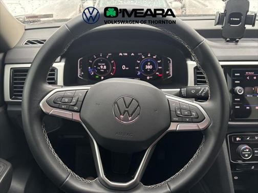 2023 Volkswagen Atlas 3.6L SE w/Technology
