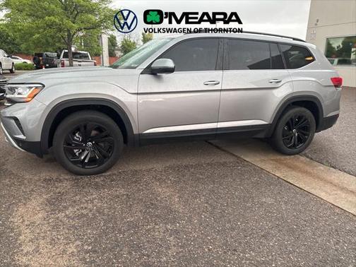 2023 Volkswagen Atlas 3.6L SE w/Technology