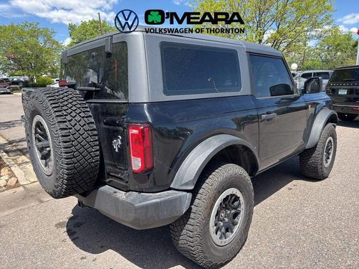Shadow Black 2021 Ford Bronco Base